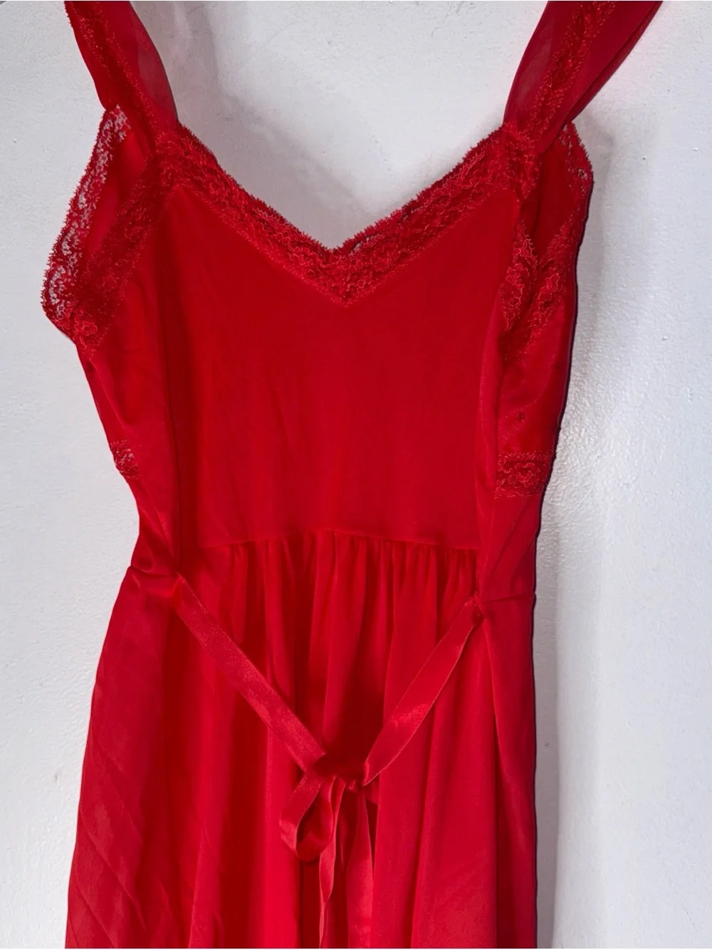 Vintage Rogers Red Nylon Midi Slip Dress Empire Waist‎ Embroidery Bust 36